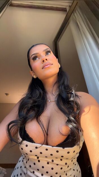 Full leaked Abida page private onlyfans photo