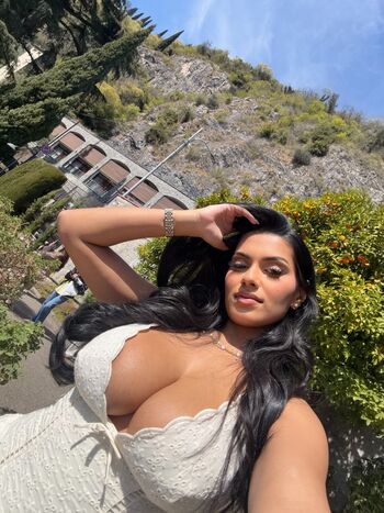 Full leaked Abida page private onlyfans photo