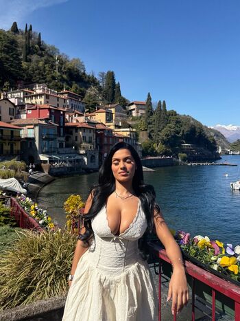 Full leaked Abida page private onlyfans photo