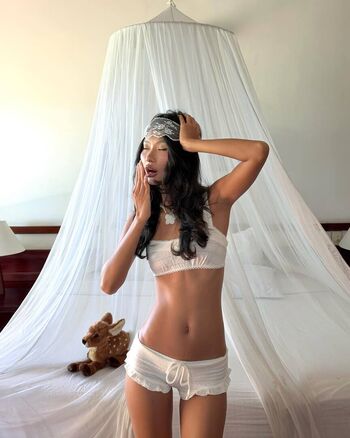 aimee005g