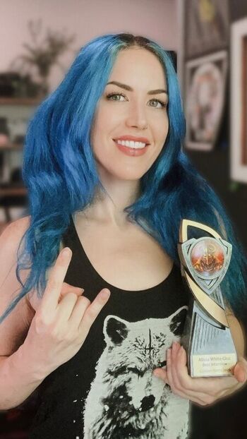 Alissa White-Gluz