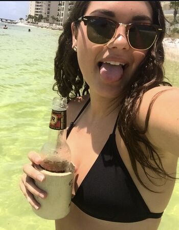 Angela Rhodes