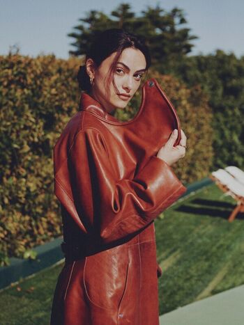 Camila Mendes