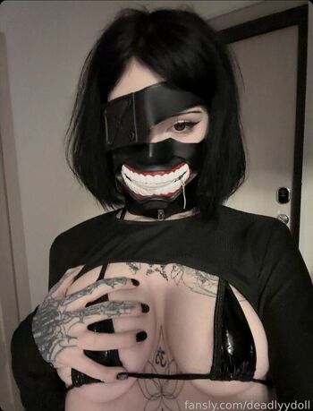 Deadlyydoll