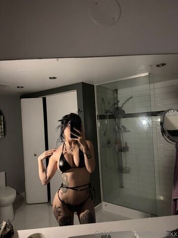 effycutiexx