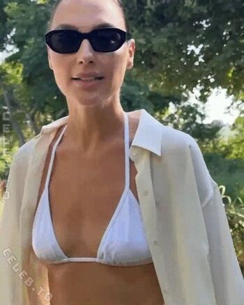 Full leaked Gal gadot private onlyfans photo
