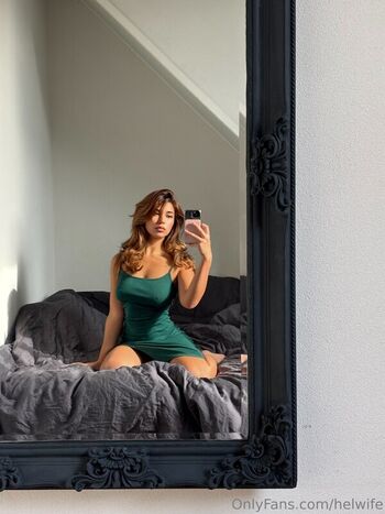 Full leaked Helwife private onlyfans photo