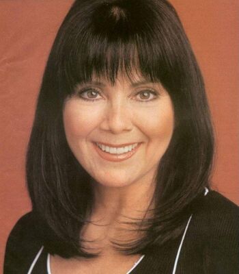 Joyce Dewitt