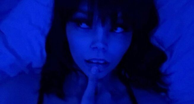 Full leaked Julia graham private onlyfans photo