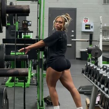 Kaleigh Kehrwecker