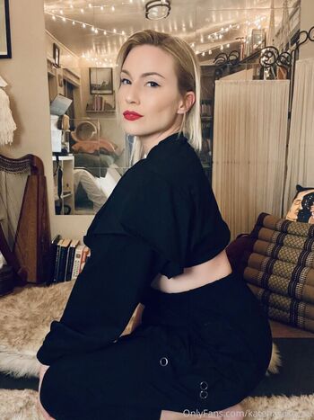 Kate Elliot