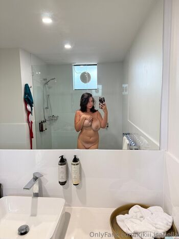 Kikiiscrying