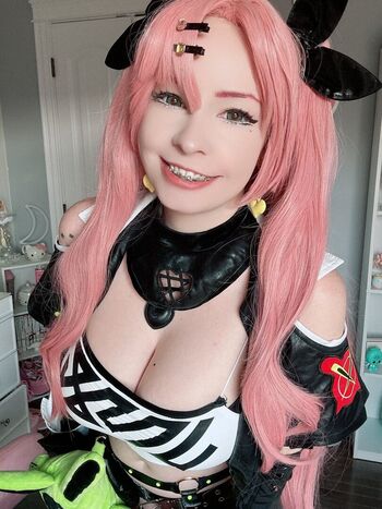 Koneko Cosplay