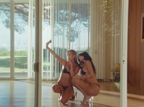 Full leaked Kylie jenner private onlyfans photo
