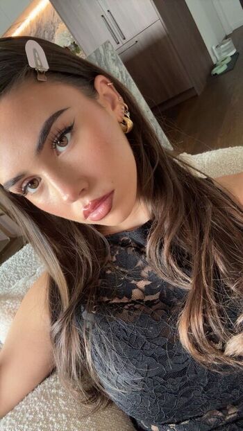 Leah Halton