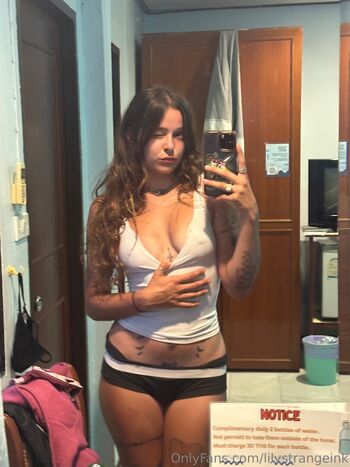 Full leaked Lilystrangeink private onlyfans photo