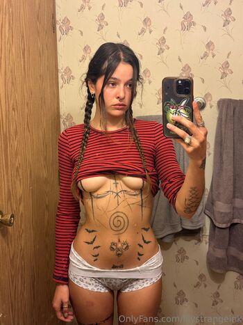 Full leaked Lilystrangeink private onlyfans photo