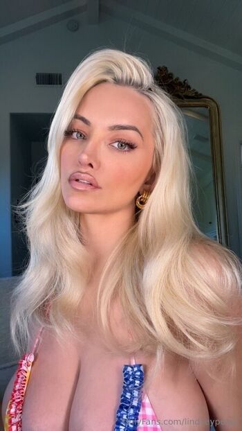 Full leaked Lindsey pelas private onlyfans photo