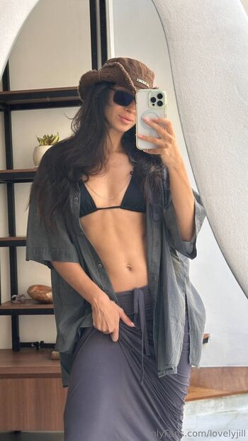 lovelyjill