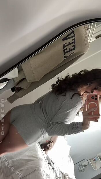 Full leaked Minicaryn page private onlyfans photo