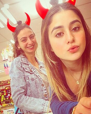 Nitzan Rom