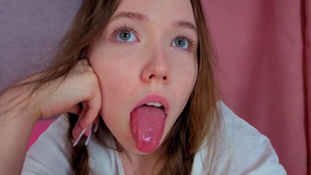 pearly_peach_
