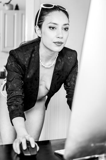 Rebecca Tun