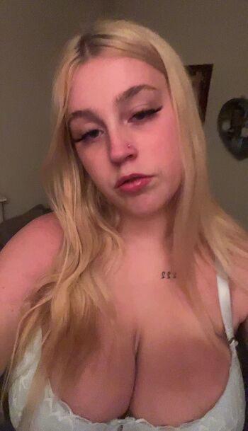 reeseychanelle