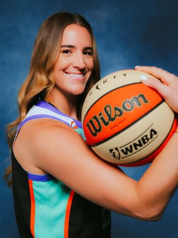 Sabrina Ionescu
