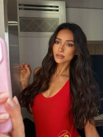 Shay Mitchell