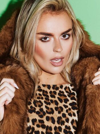 Tallia Storm