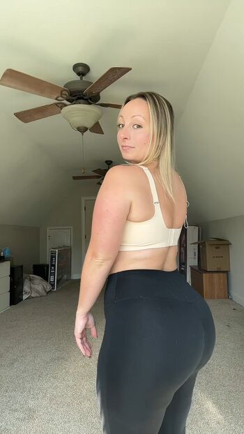 Full leaked Thecourtneynielson page private onlyfans photo
