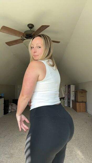 Full leaked Thecourtneynielson page private onlyfans photo