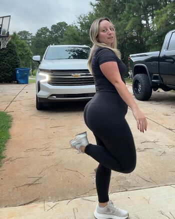 Full leaked Thecourtneynielson page private onlyfans photo