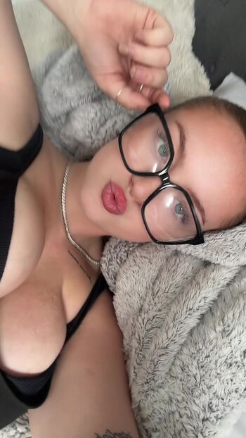 Ttayallyles [Nudes]