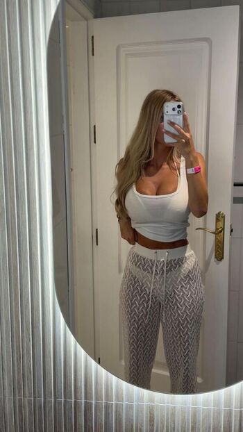 zara1_